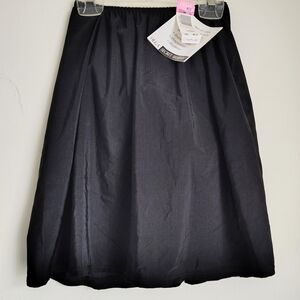 Vintage Olga Shape Wear Classic Black  Skirt Slip Size Med but fits like Small